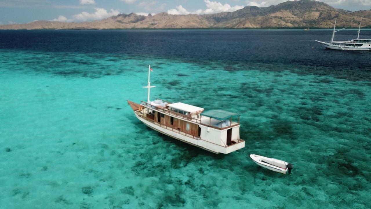 Botel Regina Liveaboard 3*